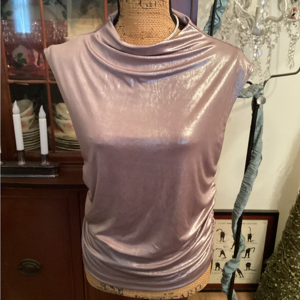 Sleeveless Shimmer Mock Neck Top in Lavender